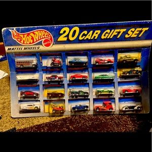 Lot of hot wheels collection are still in box never been opened